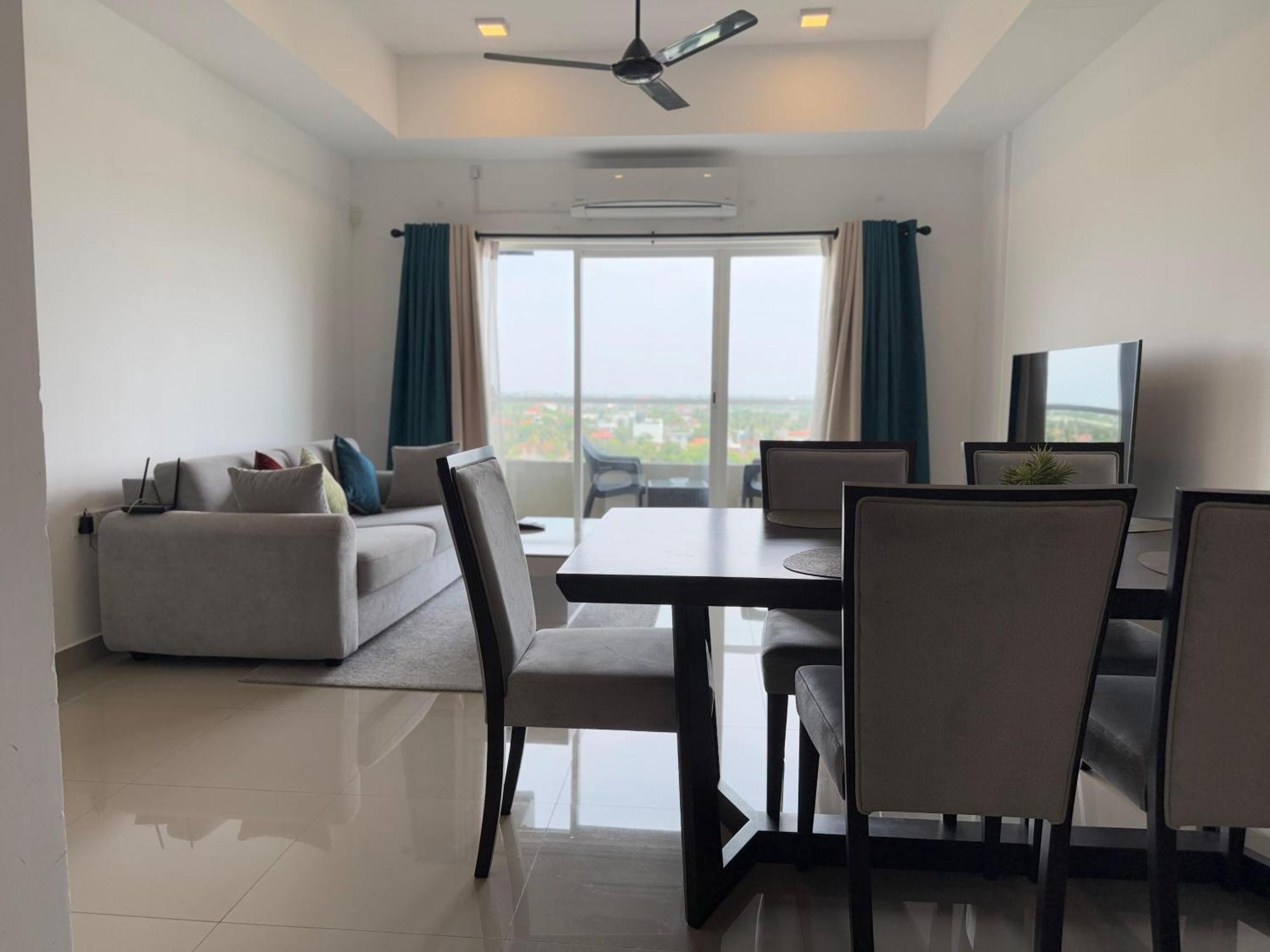 Ocean Breeze Negombo- Tidesend Luxury Beach Apartments المظهر الخارجي الصورة